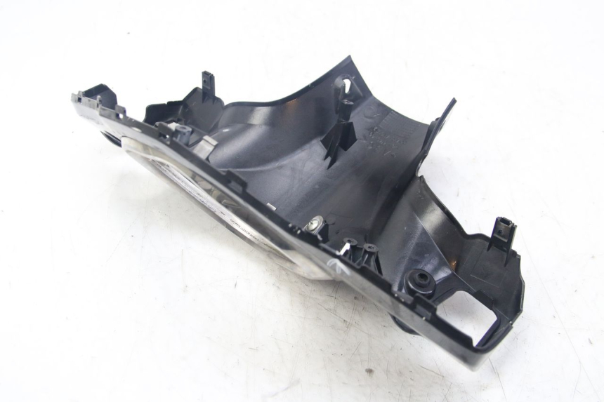photo de COFANO MANUBRIO POSTERIORE YAMAHA D'ELIGHT DELIGHT 125 (2017 - 2020) - Marcature e riferimenti originali