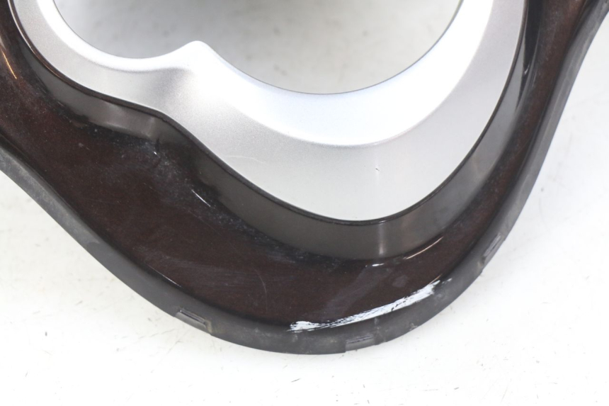 photo de COFANO MANUBRIO POSTERIORE YAMAHA D'ELIGHT DELIGHT 115 (2013 - 2017) - Stato della superficie e materiale