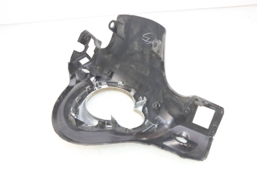 photo de COFANO MANUBRIO POSTERIORE YAMAHA D'ELIGHT DELIGHT 115 (2013 - 2017) - Marcature e riferimenti originali