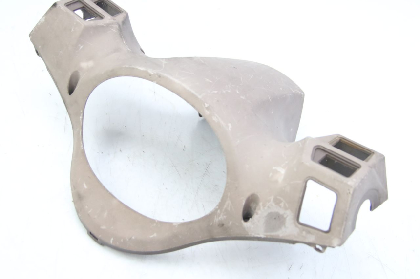 photo de COPRI MANUBRIO POSTERIORE SYM FIDDLE 2 125 (2010 - 2013) - Altra angolazione