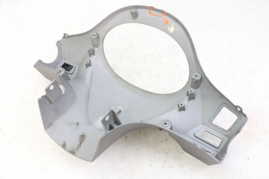 photo de COFANO MANUBRIO POSTERIORE SYM FIDDLE 3 III 125 (2014 - 2020) - Stato della superficie e materiale