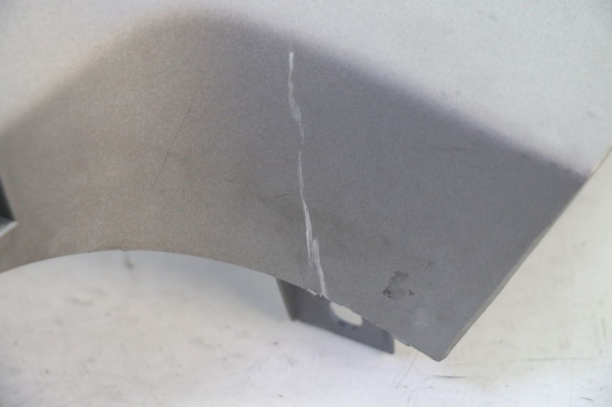 photo de COFANO MANUBRIO POSTERIORE SYM FIDDLE 3 III 125 (2014 - 2020) - Altra angolazione