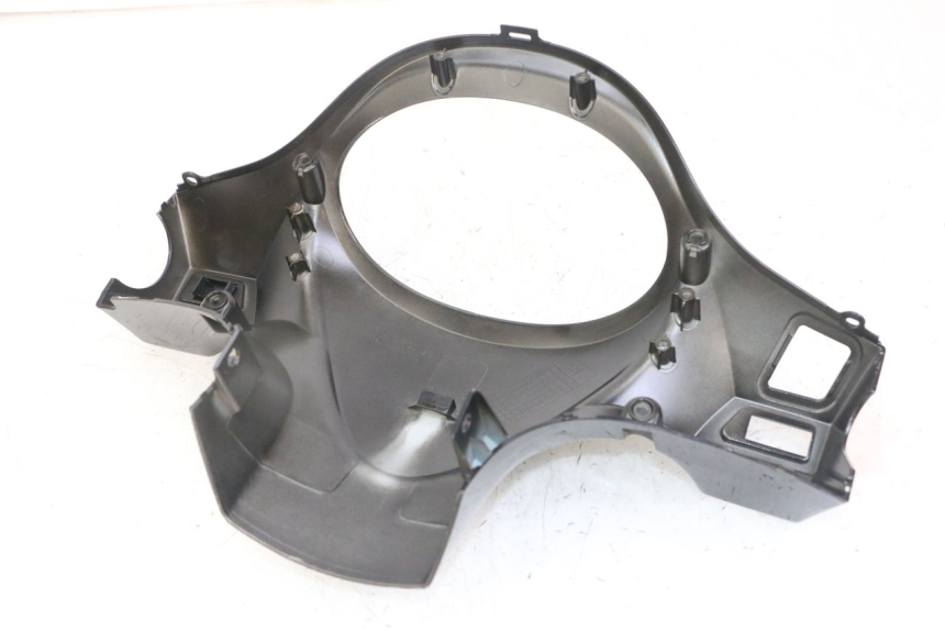 photo de COPRIMANUBRIO POSTERIORE SYM FIDDLE 3 III 50 (2014 - 2020) - Zoom sullo stato d'uso