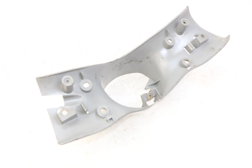 photo de COPRI MANUBRIO POSTERIORE MBK FLIPPER 50 (2004 - 2012) - Primo piano tecnico