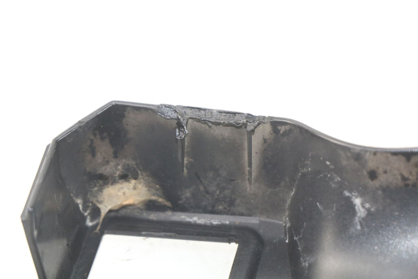 photo de COPERCHIO MANUBRIO POSTERIORE MBK FLIPPER 115 (2013 - 2017) - Primo piano tecnico