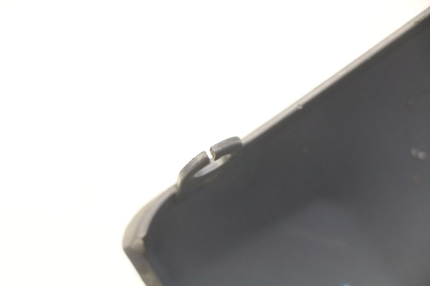 photo de COPRI MANUBRIO POSTERIORE PIAGGIO FLY 100 (2006 - 2010) - Dettaglio del componente