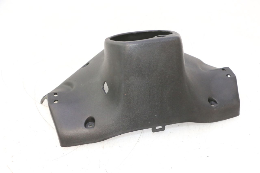 photo de COPRIMANUBRIO POSTERIORE KEEWAY FOCUS 50 (2006 - 2009) - Dettaglio del componente