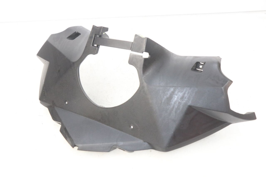 photo de COFANO MANUBRIO POSTERIORE PEUGEOT GEOPOLIS 400 (2007 - 2013) - Dettaglio del componente