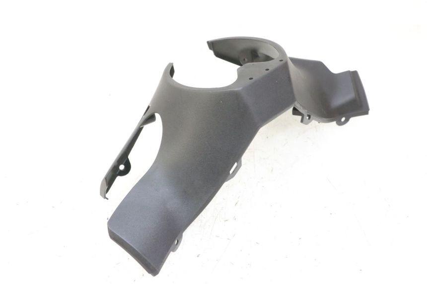 photo de COPRIMANUBRIO POSTERIORE HONDA FORZA 125 (2021 - 2025) - Dettaglio del componente