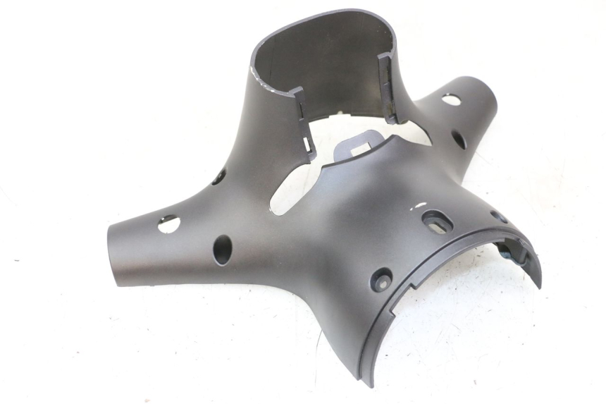 photo de COPRIMANUBRIO POSTERIORE JM MOTORS VX 125 (2022 - 2025) - Vista principale