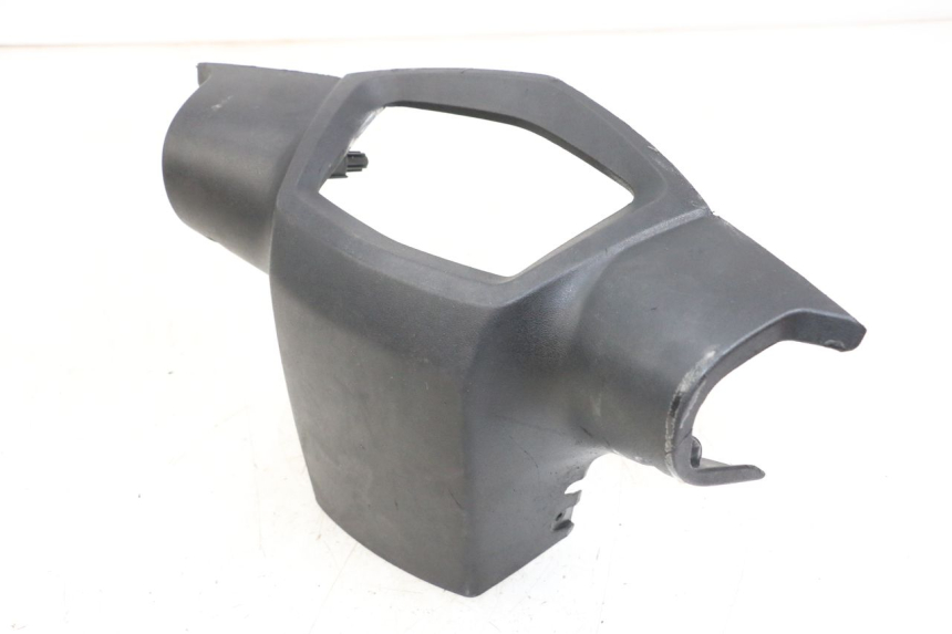 photo de COPRIMANUBRIO POSTERIORE PEUGEOT KISBEE 2T 50 (2018 - 2022) - Zoom sullo stato d'uso