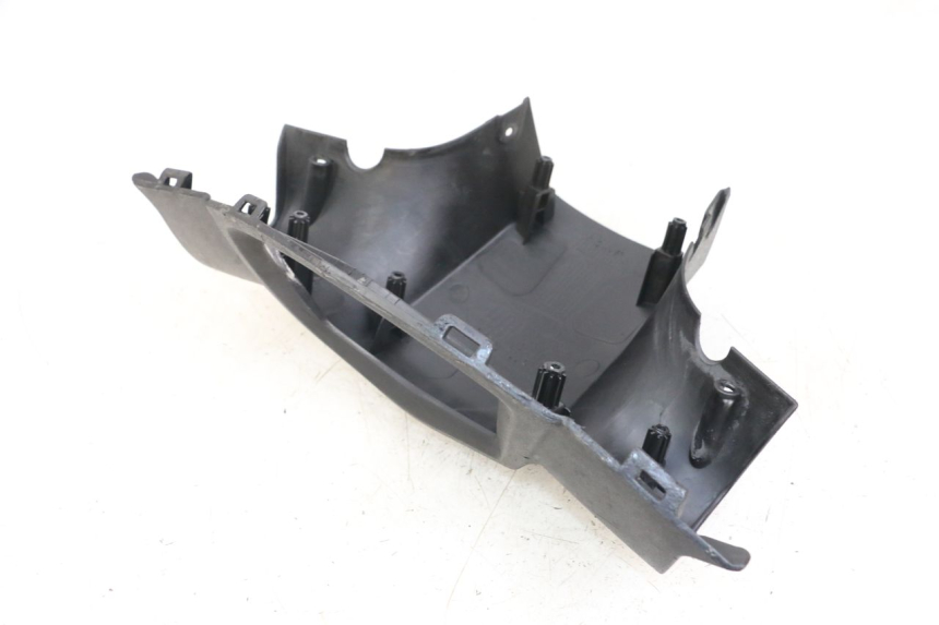 photo de COPRIMANUBRIO POSTERIORE PEUGEOT KISBEE 2T 50 (2018 - 2022) - Primo piano tecnico