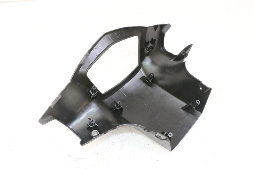 photo de COPRIMANUBRIO POSTERIORE PEUGEOT KISBEE 2T 50 (2018 - 2022) - Vista d'insieme del prodotto