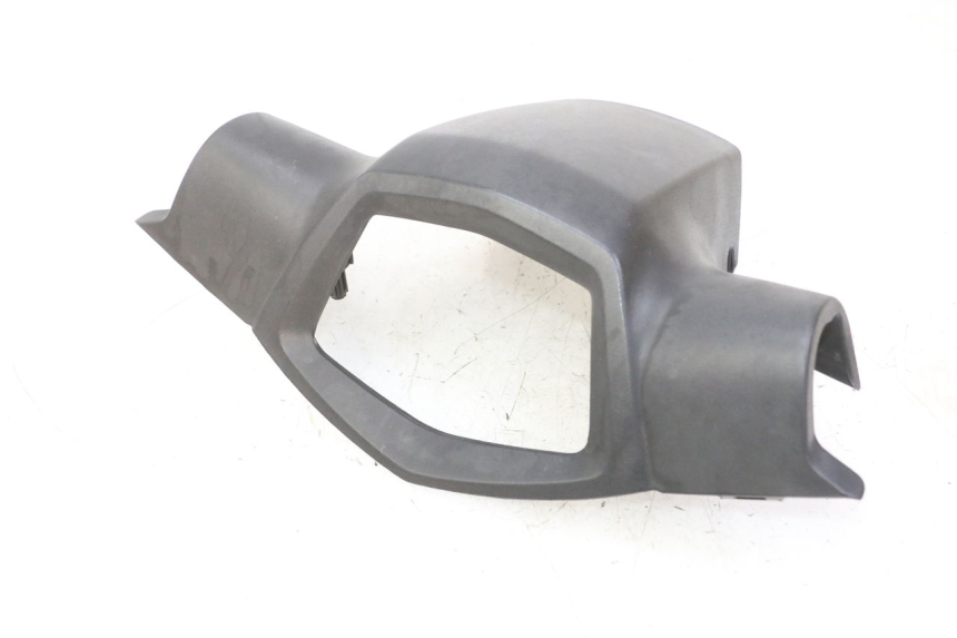 photo de COPRI MANUBRIO POSTERIORE PEUGEOT KISBEE 2T 50 (2010 - 2017) - Vista d'insieme del prodotto