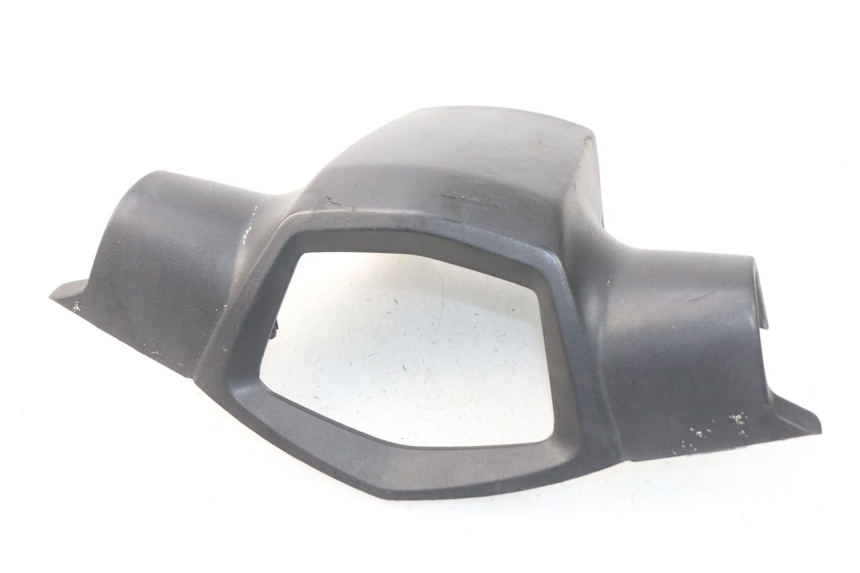 photo de COPRI MANUBRIO POSTERIORE PEUGEOT KISBEE 4T 50 (2018 - 2022) - Altra angolazione