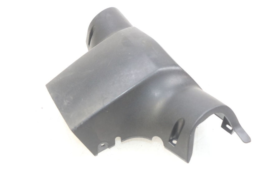 photo de COPRI MANUBRIO POSTERIORE PEUGEOT KISBEE 4T 50 (2010 - 2017) - Dettaglio del componente