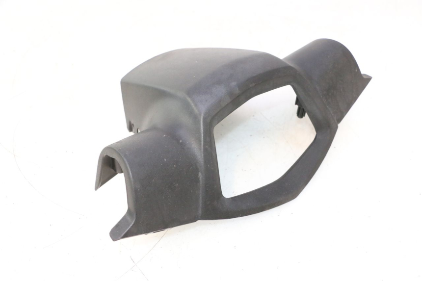 photo de COPRIMANUBRIO POSTERIORE PEUGEOT KISBEE 4T 50 (2023 - 2026) - Zoom sullo stato d'uso