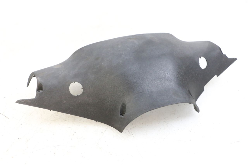 photo de COPRIMANUBRIO POSTERIORE RENAULT KOURANOS 125 (2001 - 2004) - Primo piano tecnico