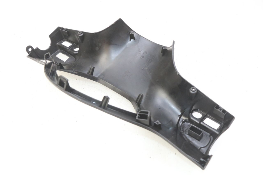 photo de COFANO MANUBRIO POSTERIORE PIAGGIO LIBERTY IGET 4T 50 (2015 - 2020) - Primo piano tecnico