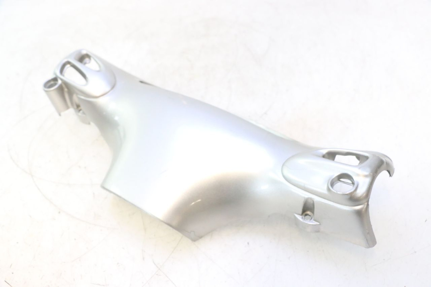 photo de COPRIMANUBRIO POSTERIORE PIAGGIO LIBERTY 50 (1998 - 2003) - Ricambio usato controllato