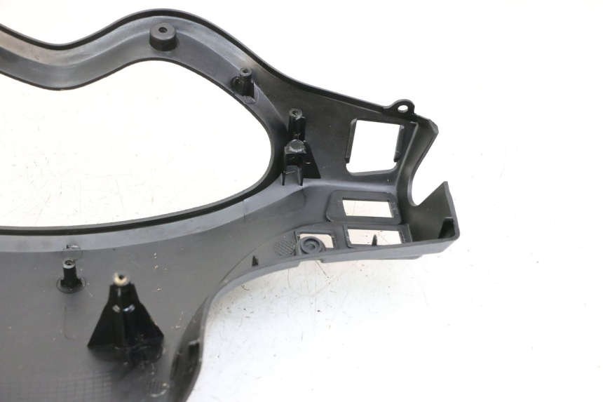 photo de COPRIMANUBRIO POSTERIORE LONGJIA SHARPY 125 (2020 - 2024) - Dettaglio del componente