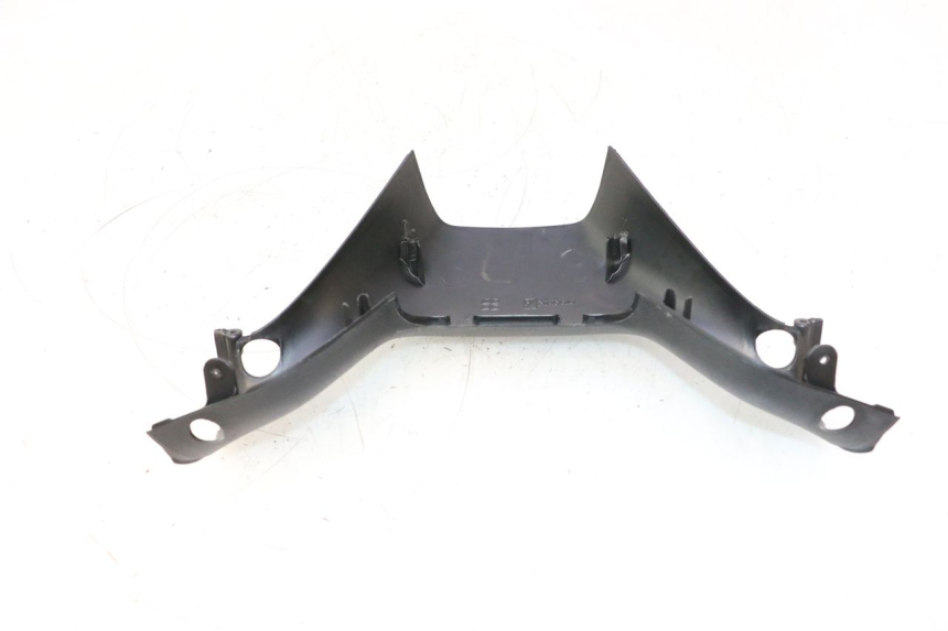 photo de COPERCHIO MANUBRIO POSTERIORE PIAGGIO MP3 LT 300 (2010 - 2016) - Vista d'insieme del prodotto