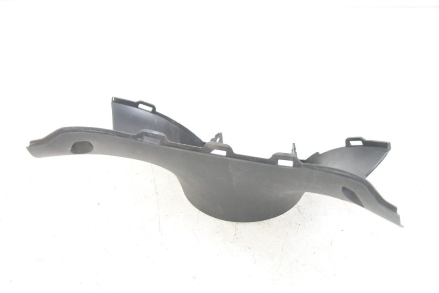 photo de COPRIMANUBRIO POSTERIORE MBK MW TRYPTIK 125 (2017 - 2022) - Altra angolazione