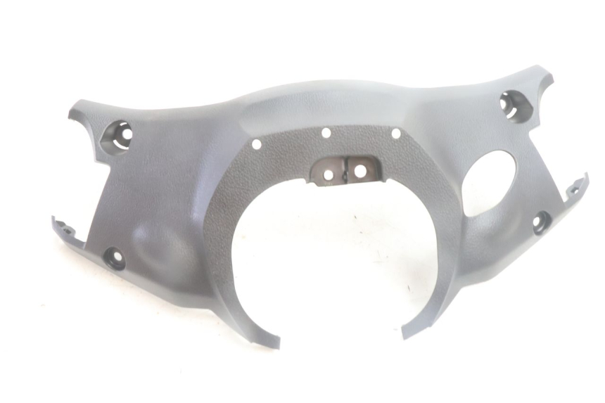 photo de COPRIMANUBRIO POSTERIORE YAMAHA N-MAX NMAX 125 (2021 - 2024) - Zoom sullo stato d'uso