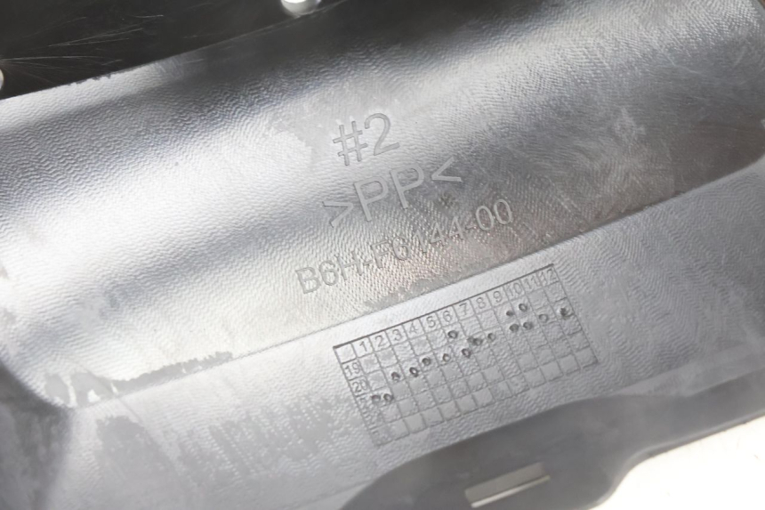 photo de COPRIMANUBRIO POSTERIORE YAMAHA N-MAX NMAX 125 (2021 - 2024) - Primo piano tecnico