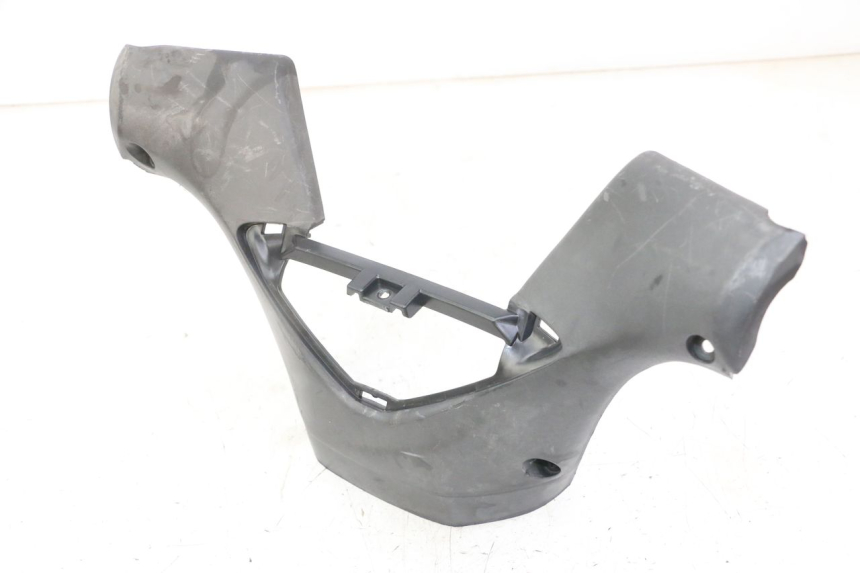 photo de COPRI MANUBRIO POSTERIORE GILERA NEXUS 125 (2009 - 2013) - Dettaglio del componente