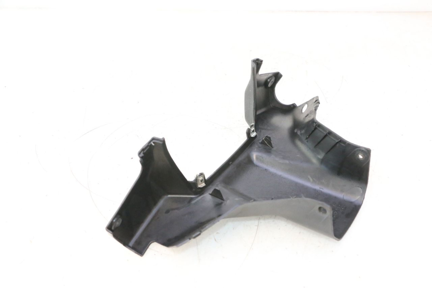 photo de COPRIMANUBRIO POSTERIORE MBK NITRO 50 (2004 - 2008) - Altra angolazione