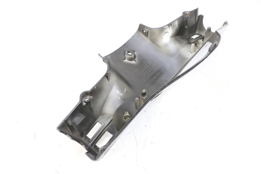 photo de COPRIMANUBRIO POSTERIORE JM MOTORS OLDIES GT 4T 50 (2018 - 2025) - Dettaglio del componente