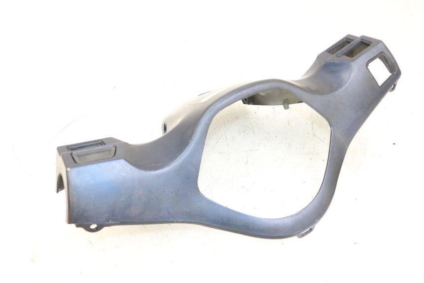 photo de COPRIMANUBRIO POSTERIORE JM MOTORS OLDIES GT 4T 50 (2018 - 2025) - Dettagli dei punti di fissaggio