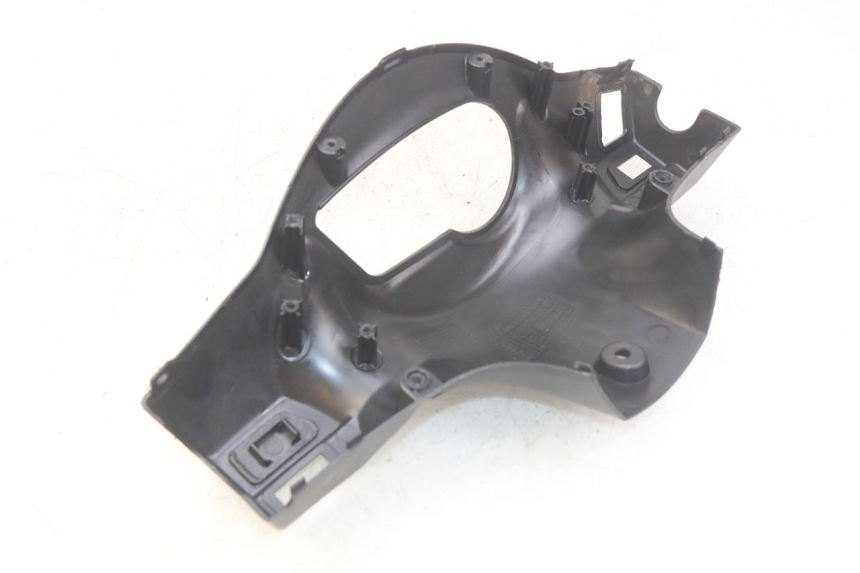 photo de COFANO MANUBRIO POSTERIORE SYM ORBIT 2 4T 50 (2018 - 2022) - Stato della superficie e materiale