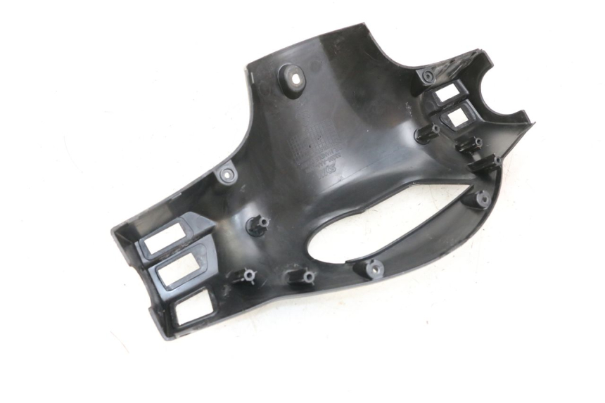 photo de COPERCHIO MANUBRIO POSTERIORE SYM ORBIT 50 (2008 - 2010) - Zoom sullo stato d'uso