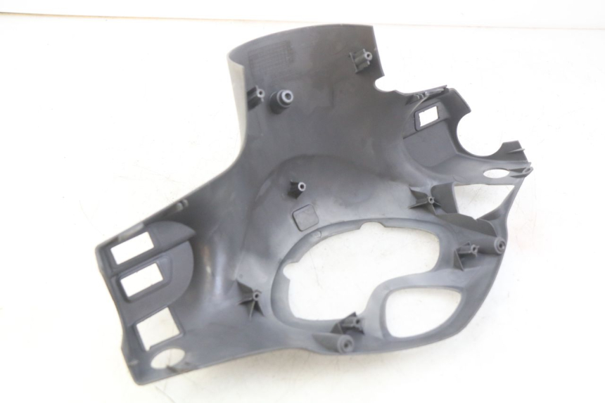 photo de COPRI MANUBRIO POSTERIORE HONDA PES PS I 125 (2006 - 2012) - Altra angolazione