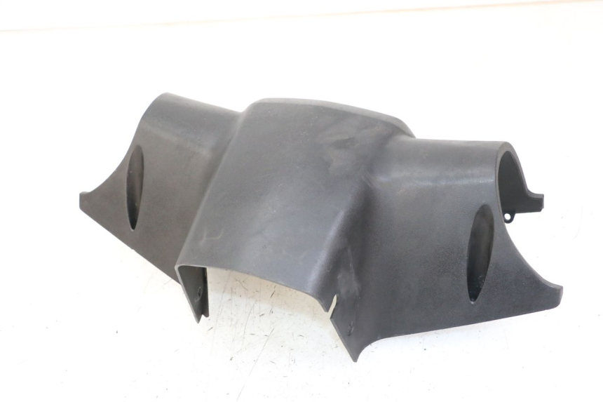 photo de COPRIMANUBRIO POSTERIORE PEUGEOT VIVACITY 125 (2010 - 2017) - Dettaglio del componente