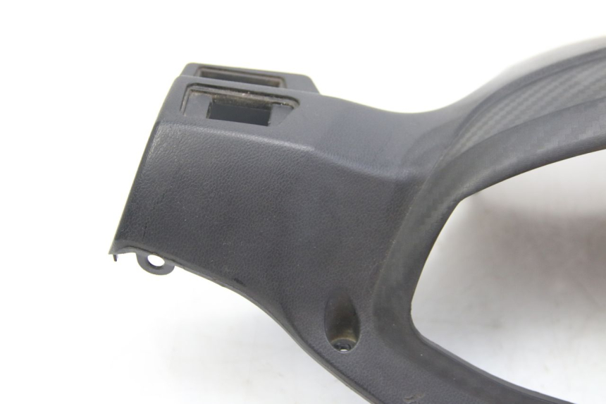 photo de COFANO MANUBRIO POSTERIORE RED ELECTRIC RED E PRO 1 (2017 - 2019) - Primo piano tecnico