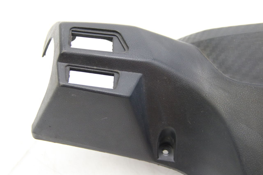 photo de COFANO MANUBRIO POSTERIORE RED ELECTRIC RED E PRO 1 (2017 - 2019) - Stato della superficie e materiale