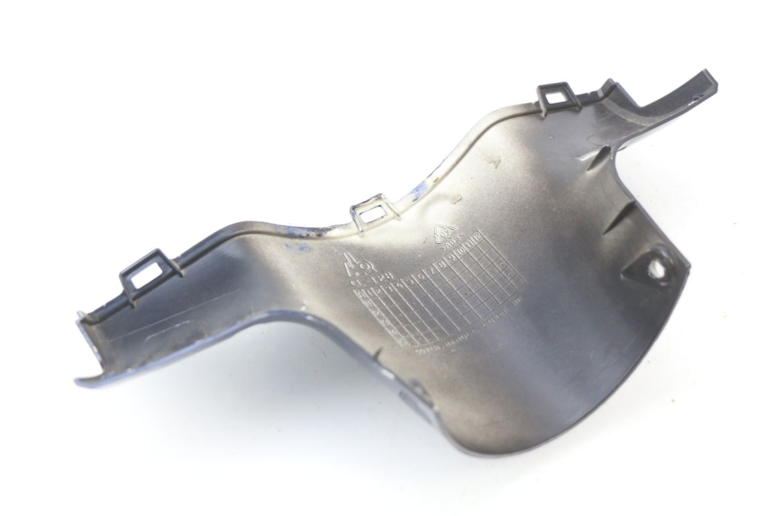 photo de COPRIMANUBRIO POSTERIORE JM MOTORS SC 4T 50 (2018 - 2021) - Zoom sullo stato d'uso