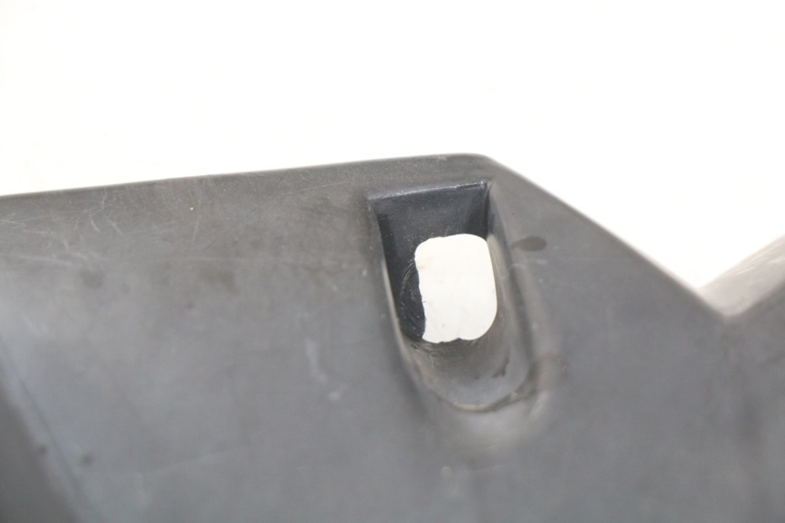 photo de Copri manubrio posteriore PEUGEOT SC 50 (1988 - 1992) - Dettaglio del componente