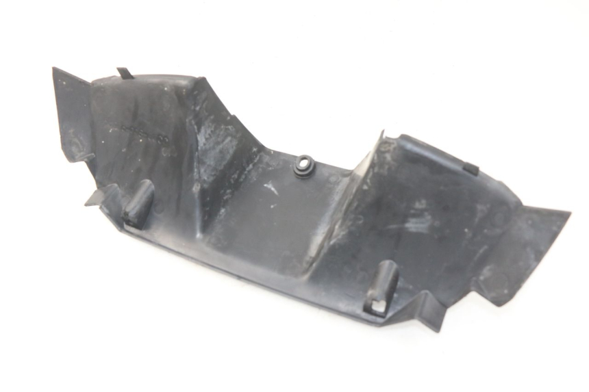 photo de Copri manubrio posteriore PEUGEOT SC 50 (1988 - 1992) - Primo piano tecnico