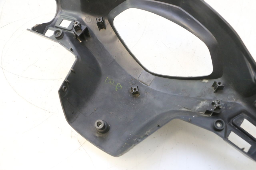 photo de COFANO MANUBRIO POSTERIORE HONDA SCV LEAD 100 (2003 - 2007) - Altra angolazione