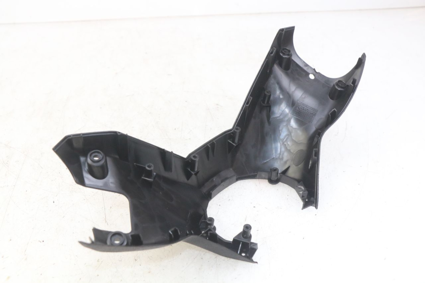 photo de COPRI MANUBRIO POSTERIORE MBK SKYCRUISER 125 (2010 - 2013) - Dettaglio del componente