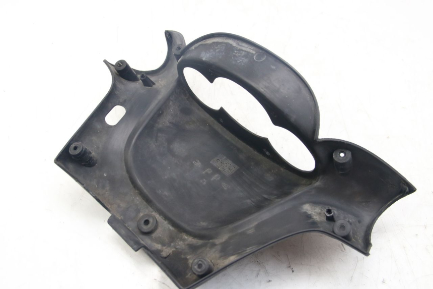 photo de COFANO MANUBRIO POSTERIORE MBK SKYLINER 125 (1998 - 2001) - Altra angolazione