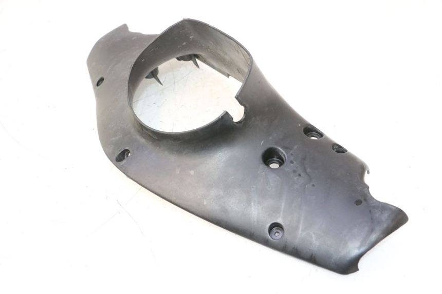 photo de COPRIMANUBRIO POSTERIORE PEUGEOT SPEEDFIGHT 2 AC 50 (2000 - 2009) - Primo piano tecnico