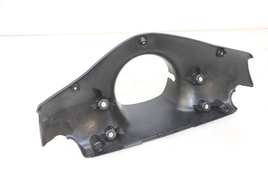 photo de COPRIMANUBRIO POSTERIORE PEUGEOT SPEEDFIGHT 2 LC 50 (2000 - 2009) - Dettaglio del componente