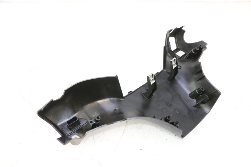 photo de COPERCHIO MANUBRIO POSTERIORE GILERA STALKER 50 (2004 - 2014) - Zoom sullo stato d'uso