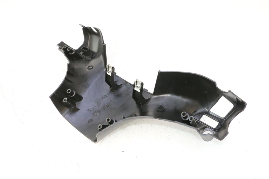 photo de COPERCHIO MANUBRIO POSTERIORE GILERA STALKER 50 (2004 - 2014) - Altra angolazione