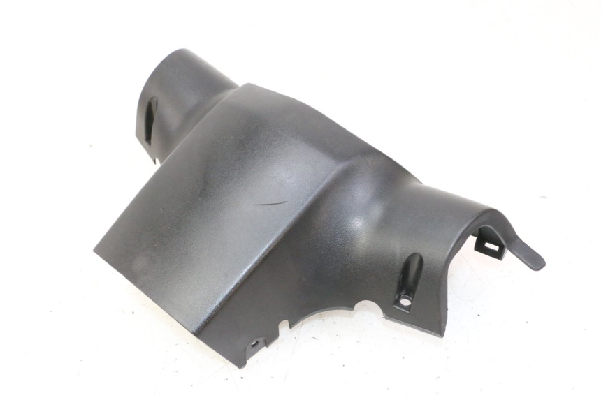 photo de COPRIMANUBRIO POSTERIORE PEUGEOT STREETZONE I 2T 50 (2018 - 2020) - Dettaglio del componente